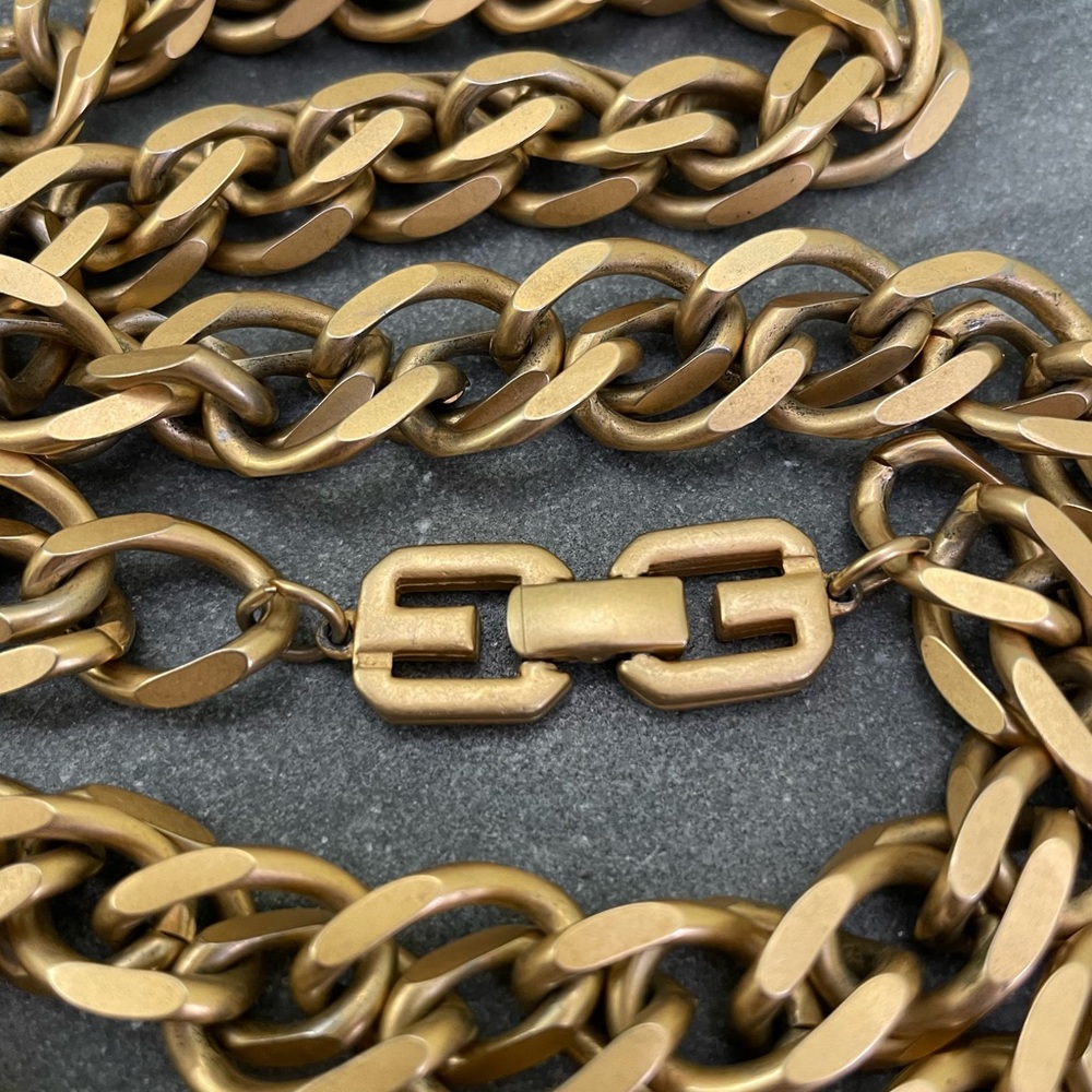 Vintage Givenchy Chunky Gold Chain Necklace - Picture 9 of 17